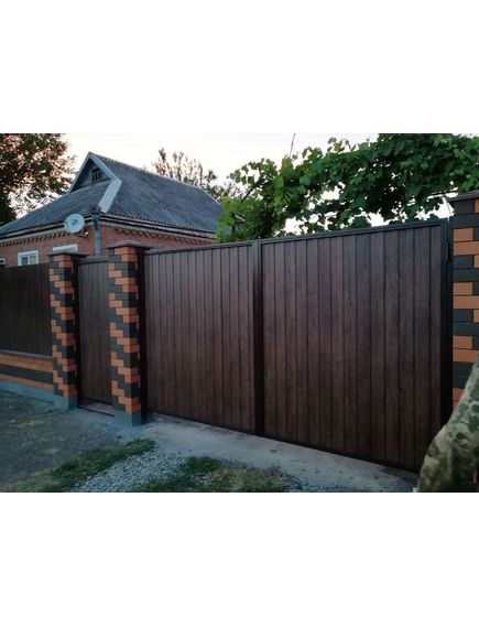 Профнастил С-8 0,5 1,20 темное дерево, фото , изображение 3 - Метэкс