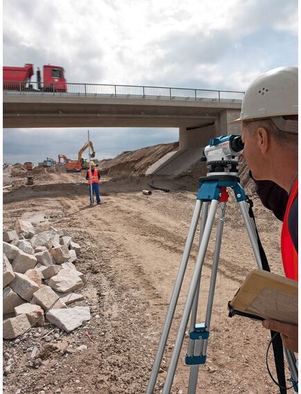 Нивелир оптический BOSCH GOL 26 D (0601068000), фото , изображение 5 - Метэкс