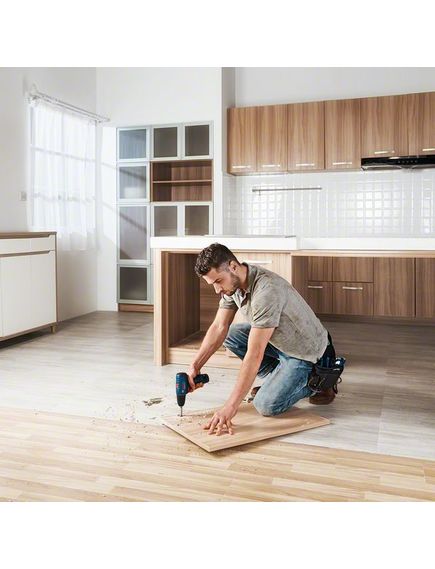 Дрель-шуруповерт аккум. BOSCH (2 а/б 2А*ч 12В, ЗУ) GSR 120-LI (06019G8020), фото , изображение 4 - Метэкс