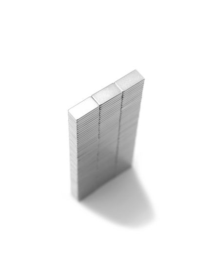 Неодимовый магнит призма 15х8х2 мм, фото , изображение 2 - Метэкс